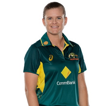 Jess Jonassen Biography